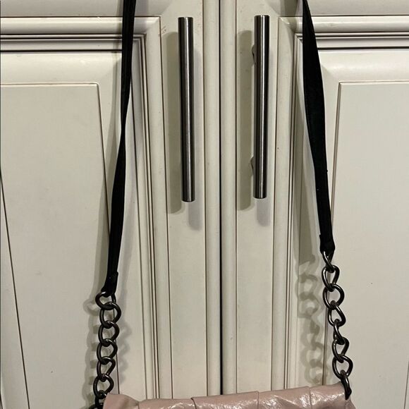 Simply Vera Vera Wang Crossbody Bag - Picture 8 of 10